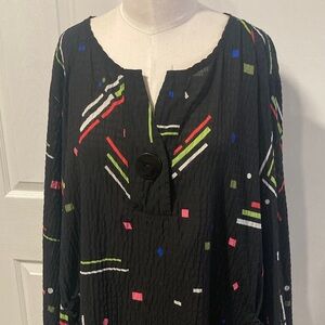 Ali Miles geometric popover crinkle blouse 3X